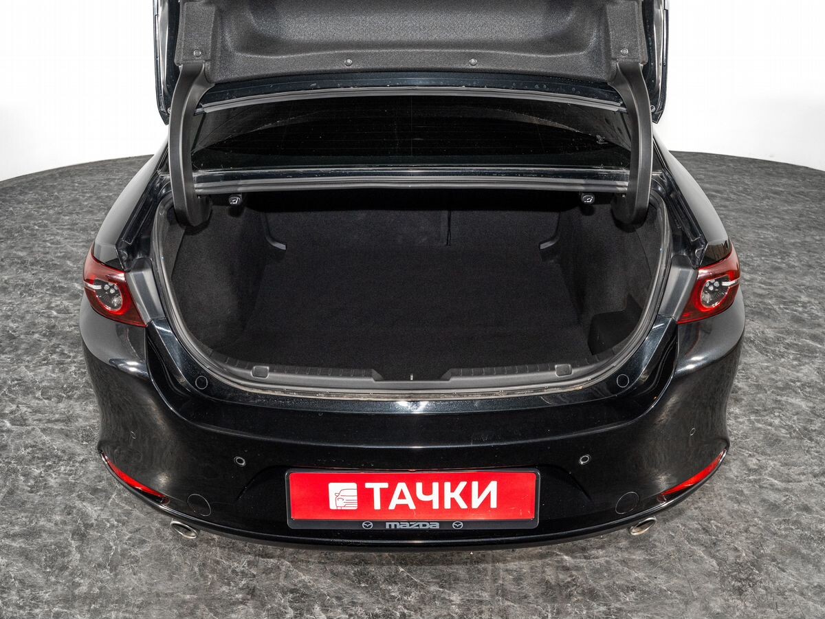 Mazda 3 2019 - фото автомобиля