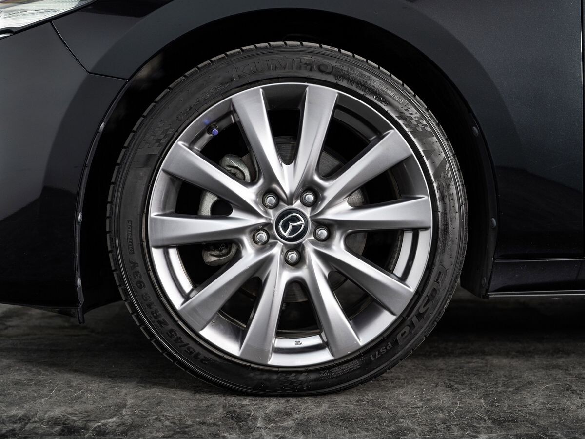 Mazda 3 2019 - фото автомобиля