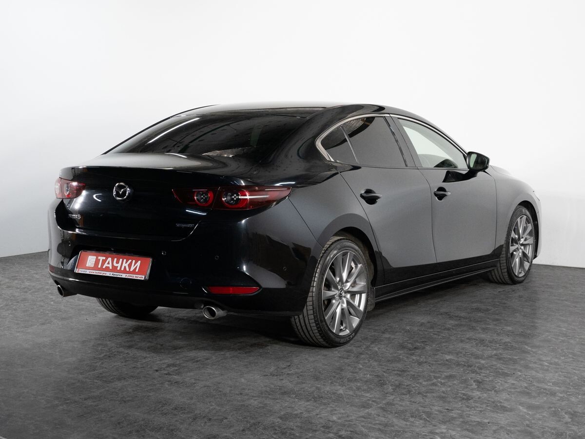 Mazda 3 2019 - фото автомобиля