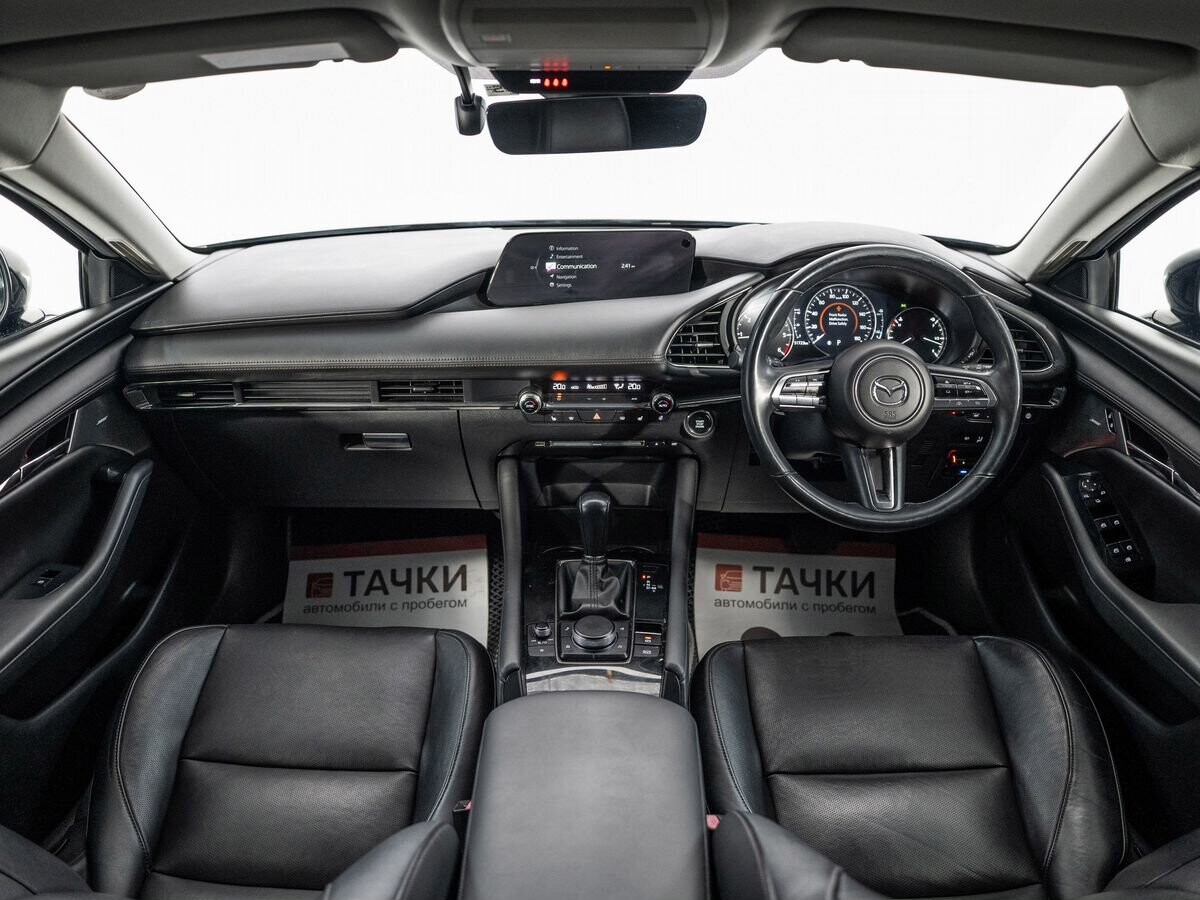 Mazda 3 2019 - фото автомобиля