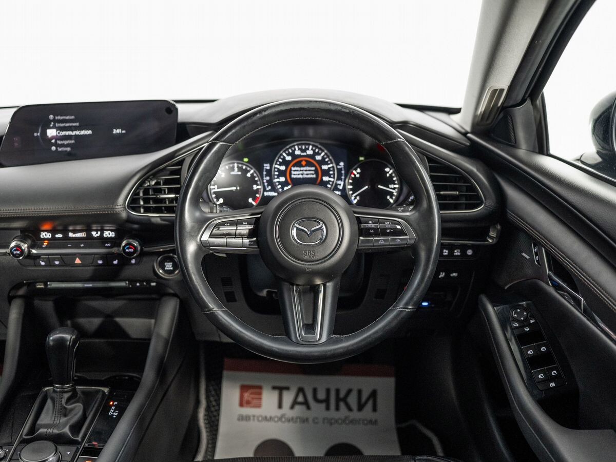 Mazda 3 2019 - фото автомобиля