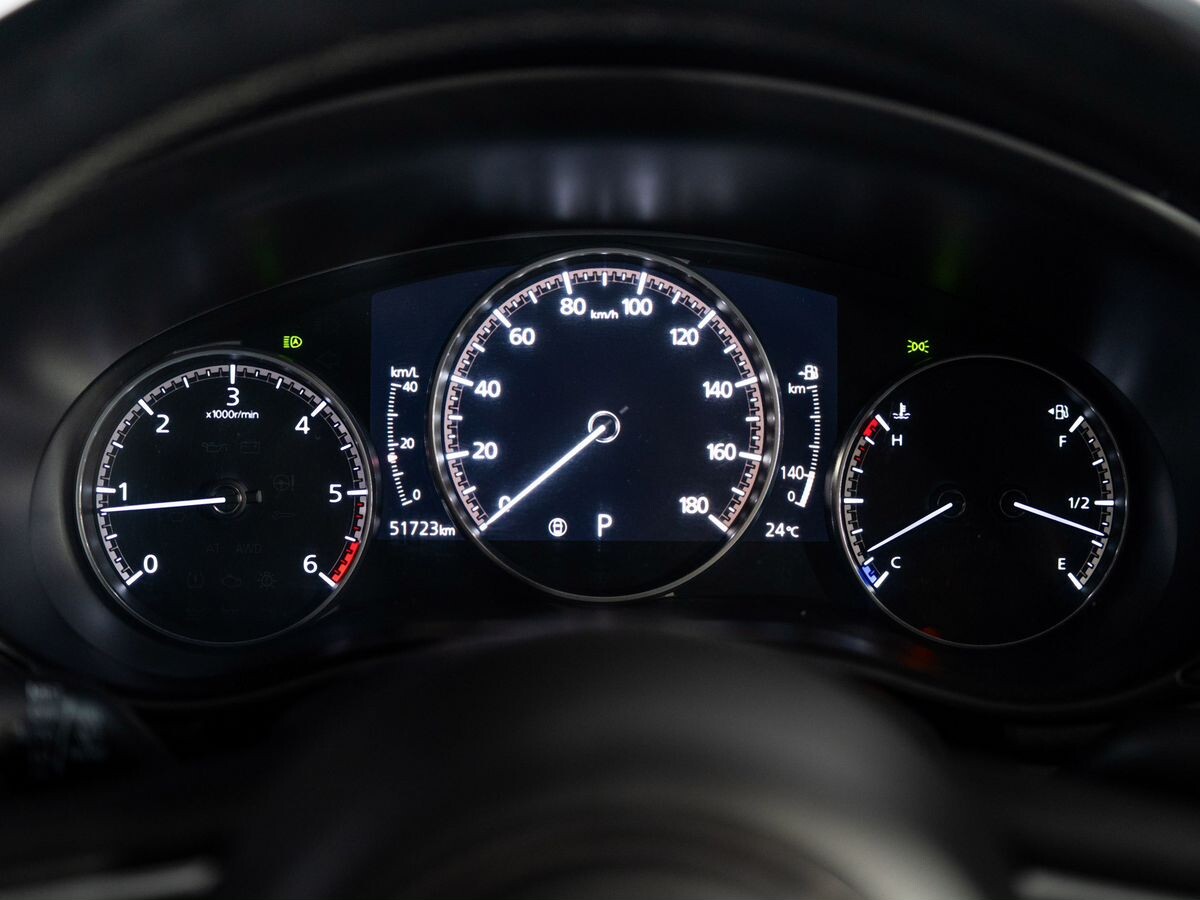 Mazda 3 2019 - фото автомобиля