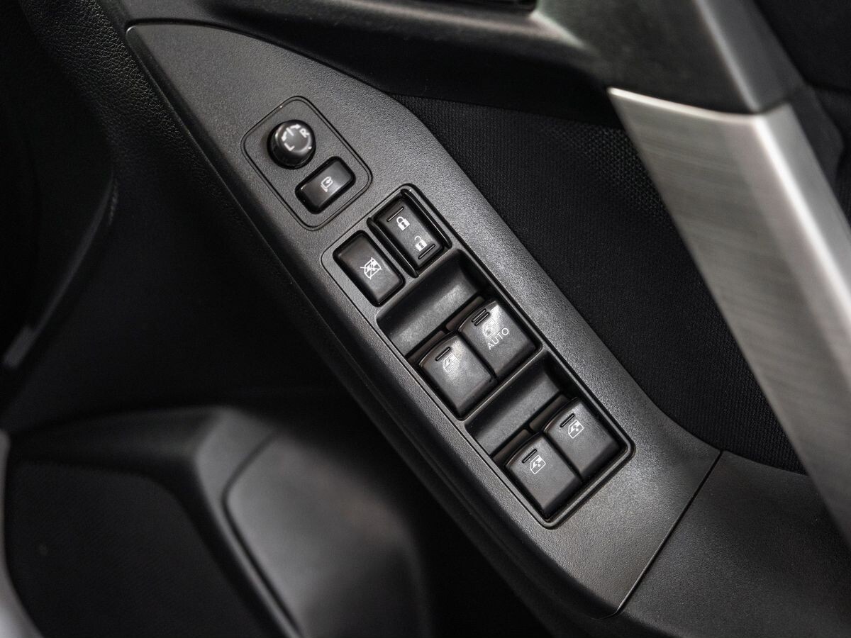 Subaru Forester 2015 - фото автомобиля