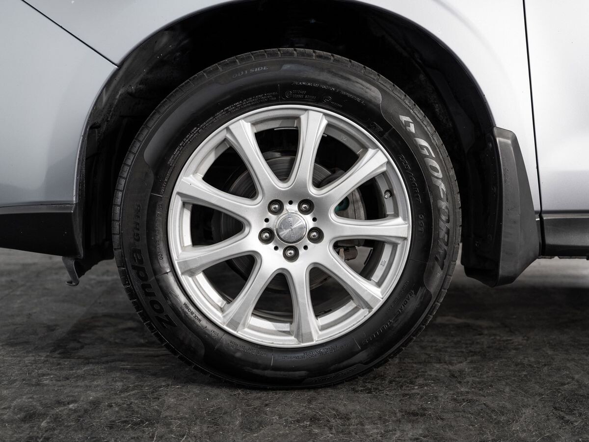 Subaru Forester 2015 - фото автомобиля