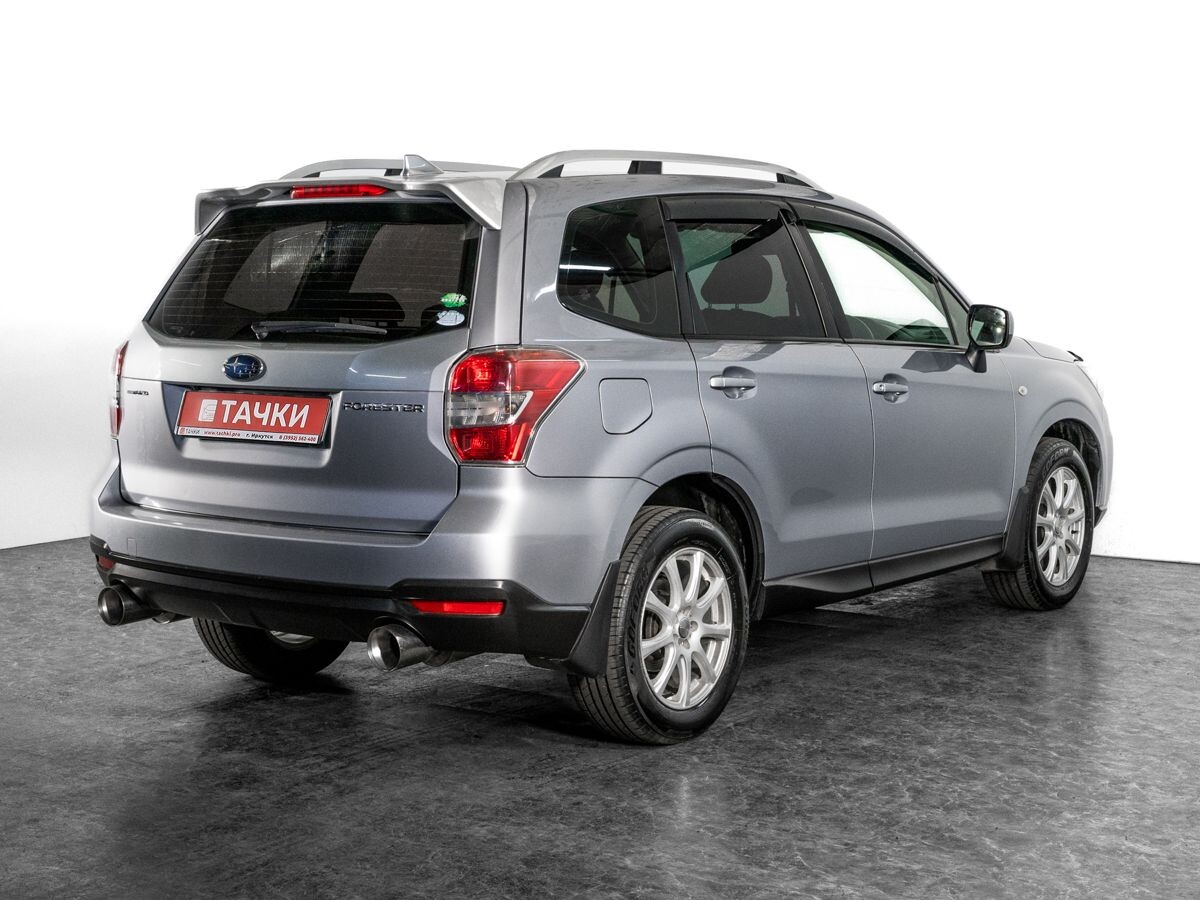 Subaru Forester 2015 - фото автомобиля