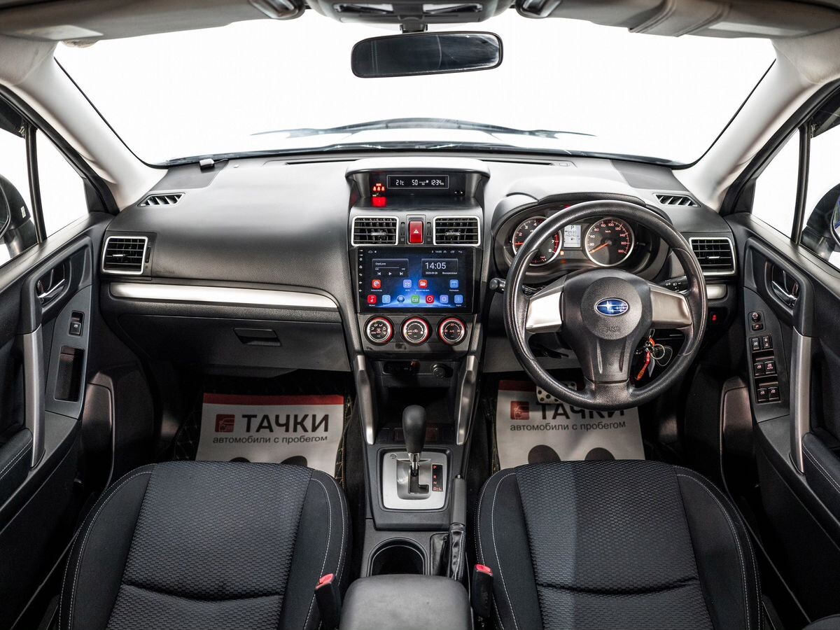 Subaru Forester 2015 - фото автомобиля