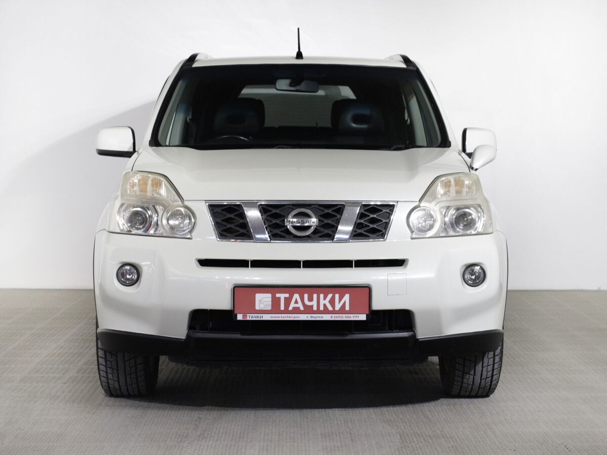 Nissan X-Trail 2010 - фото автомобиля
