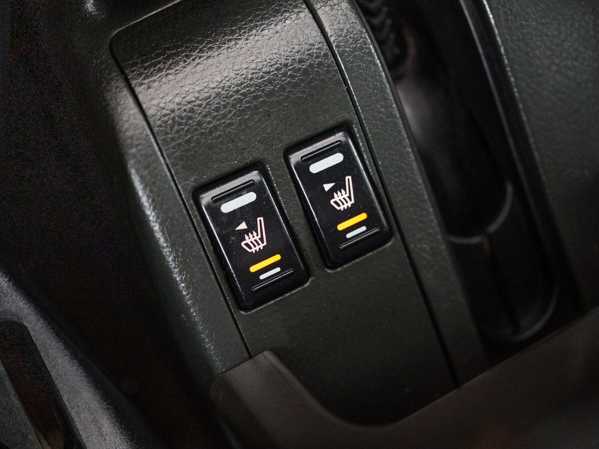 Nissan X-Trail 2006 - фото автомобиля