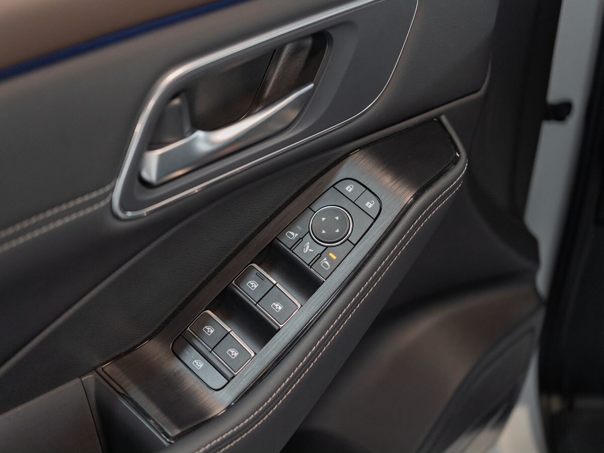 Nissan X-Trail 2024 - фото автомобиля