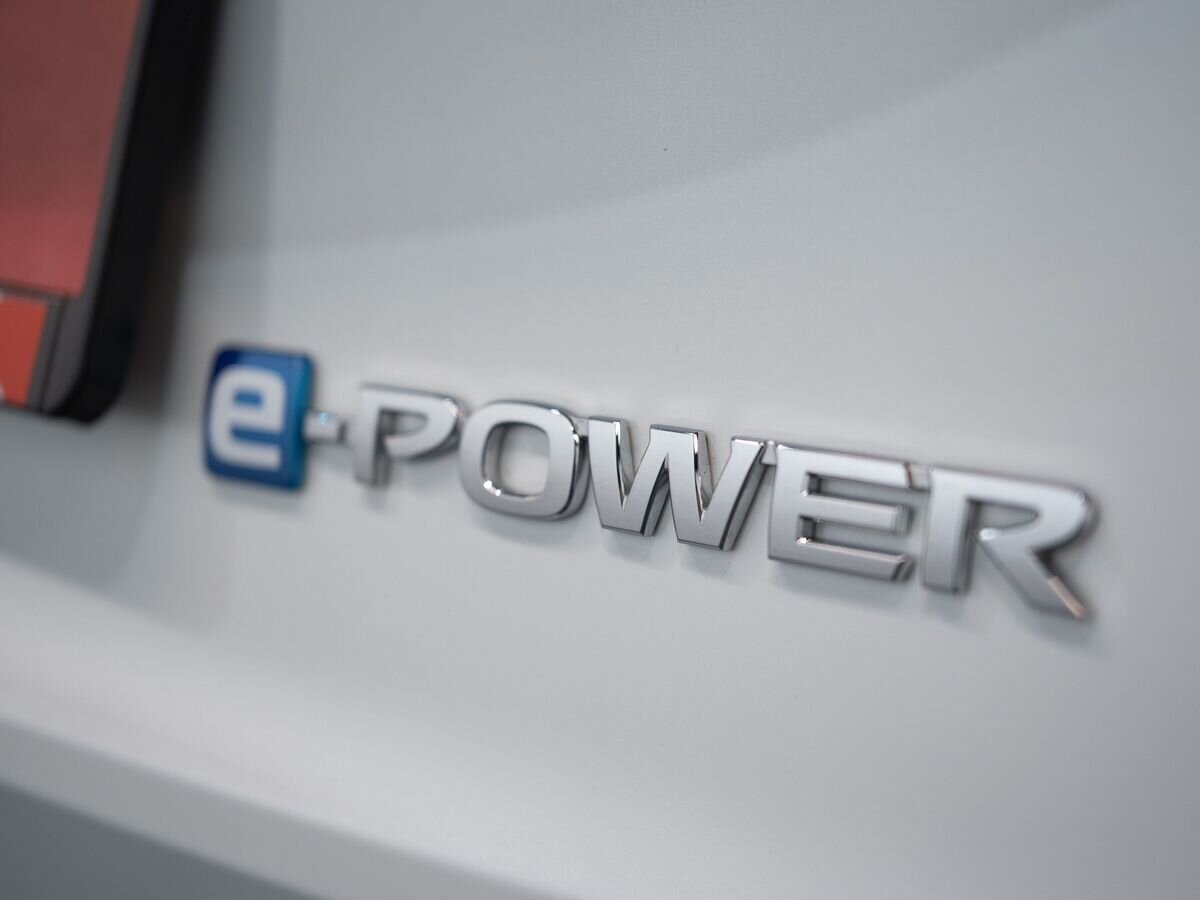 Nissan X-Trail 2024 - фото автомобиля