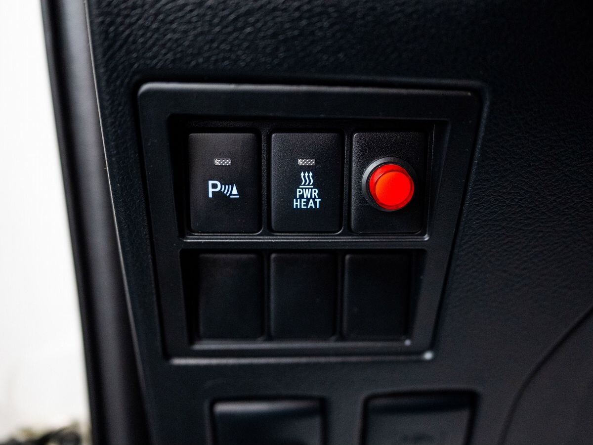 Toyota Fortuner 2017 - фото автомобиля