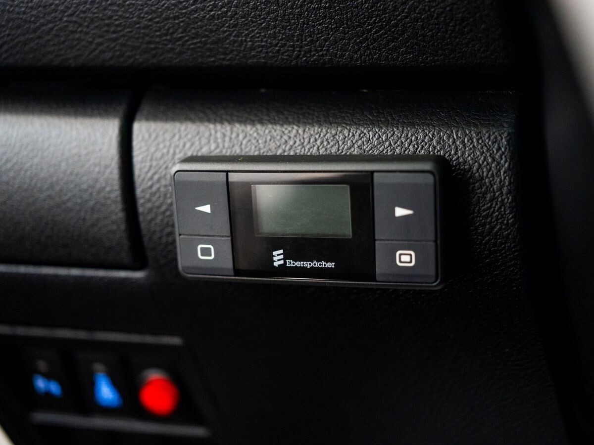 Toyota Fortuner 2017 - фото автомобиля