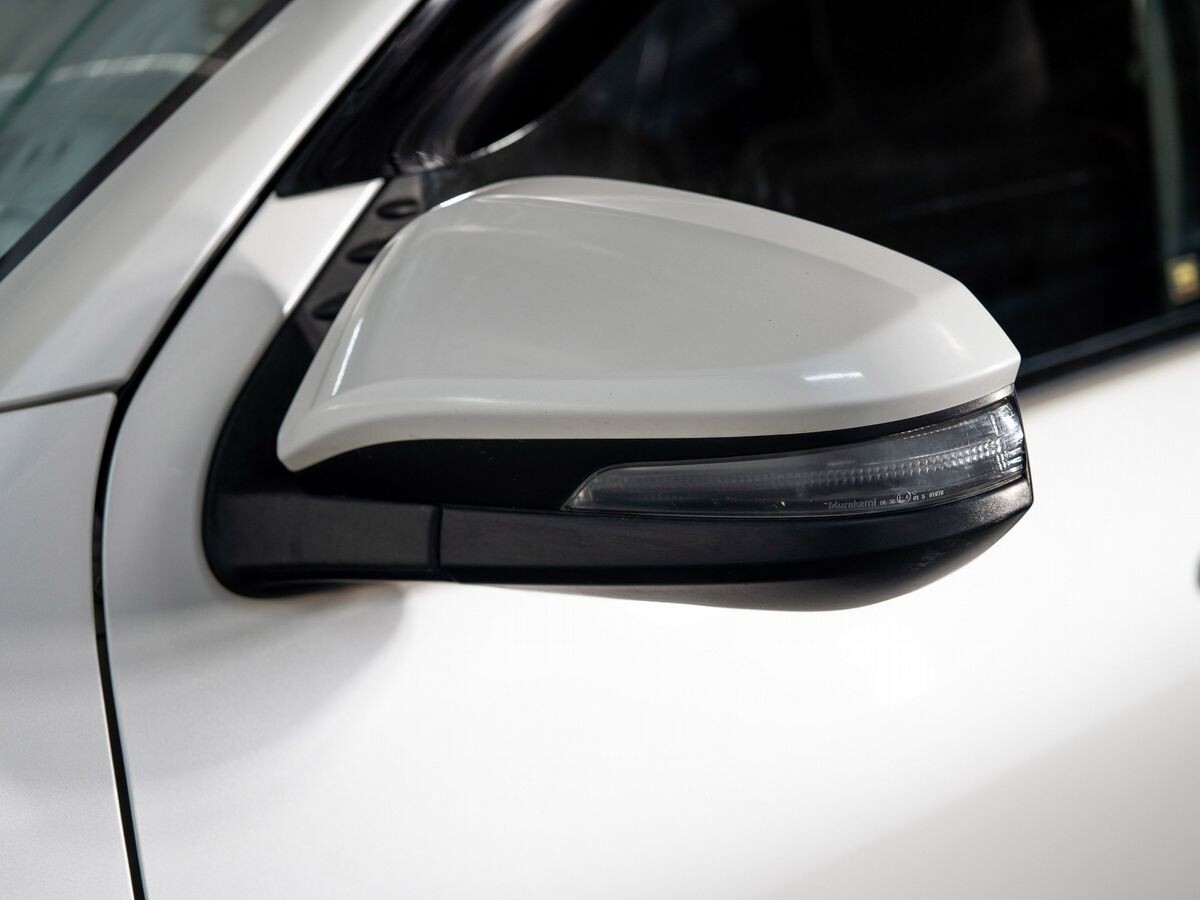 Toyota Fortuner 2017 - фото автомобиля