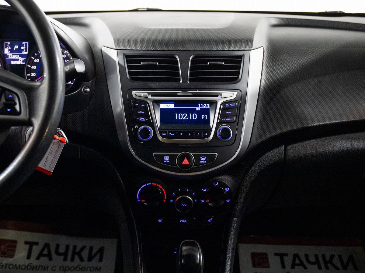 Hyundai Solaris 2015 - фото автомобиля