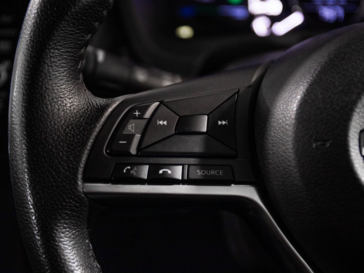 Nissan Note 2018 - фото автомобиля