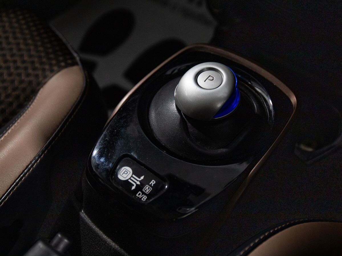 Nissan Note 2018 - фото автомобиля