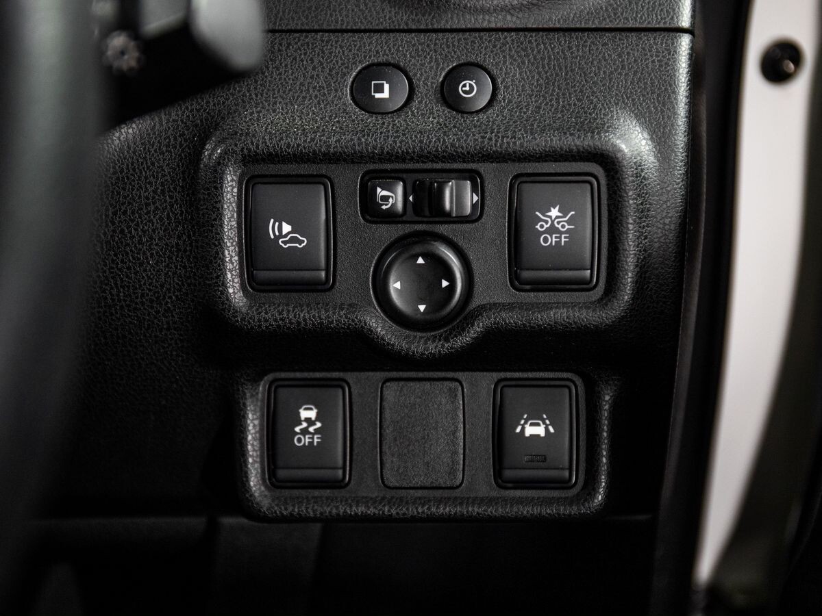 Nissan Note 2018 - фото автомобиля