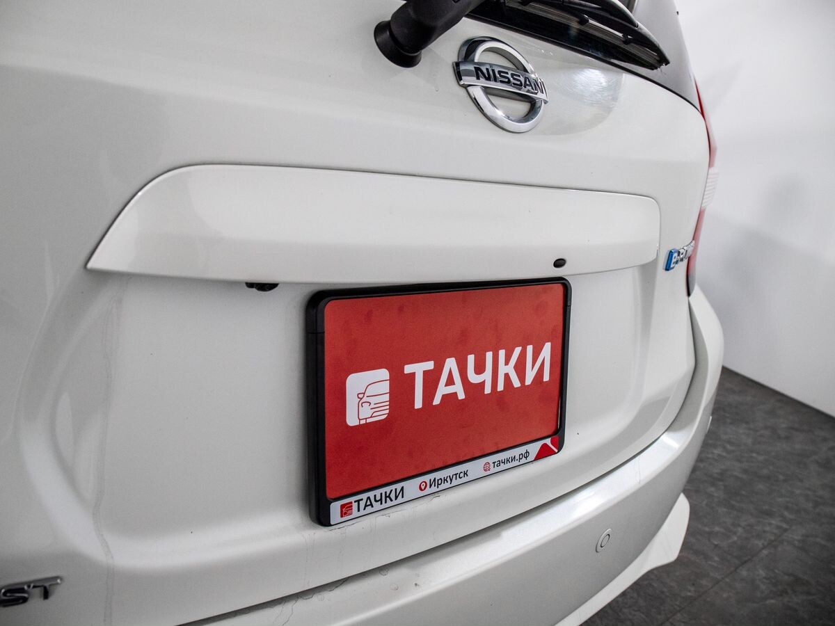 Nissan Note 2018 - фото автомобиля