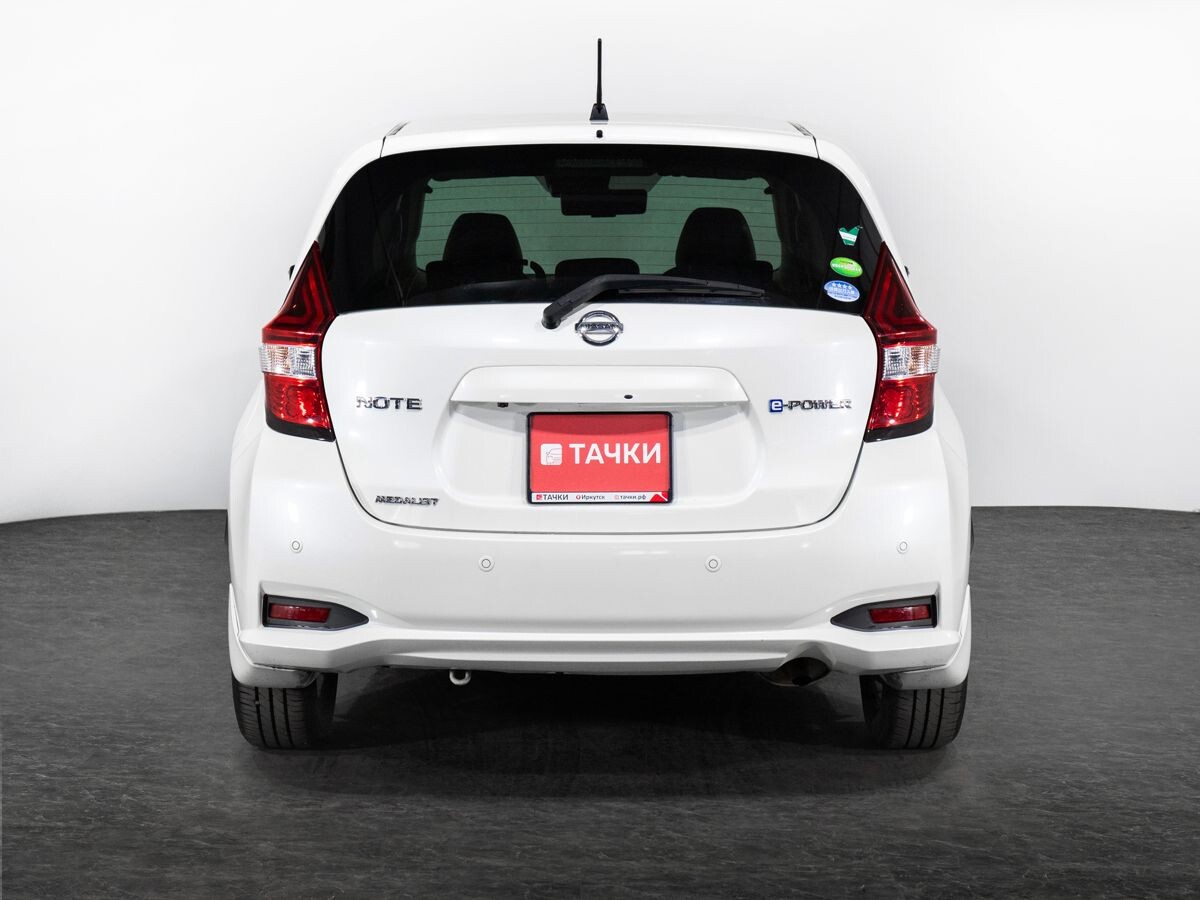 Nissan Note 2018 - фото автомобиля