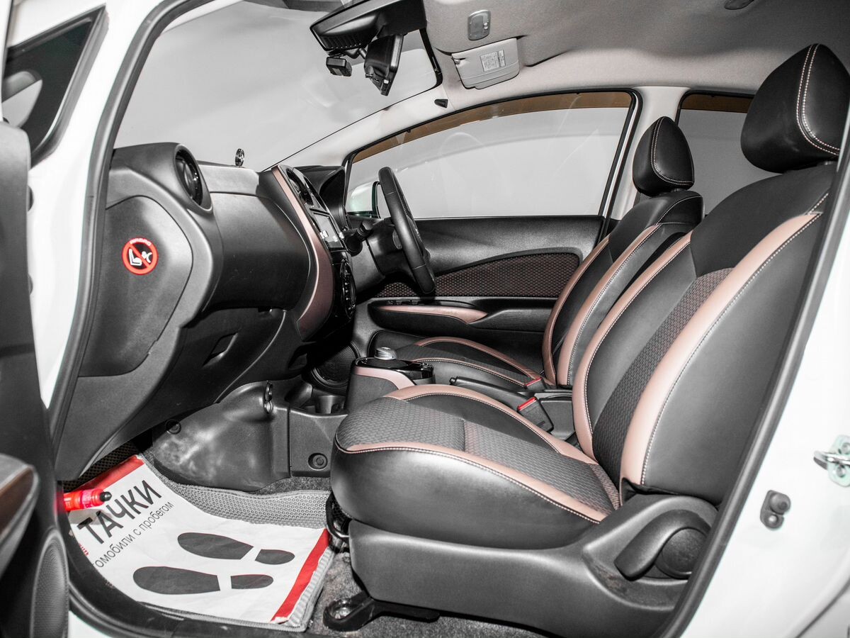 Nissan Note 2018 - фото автомобиля