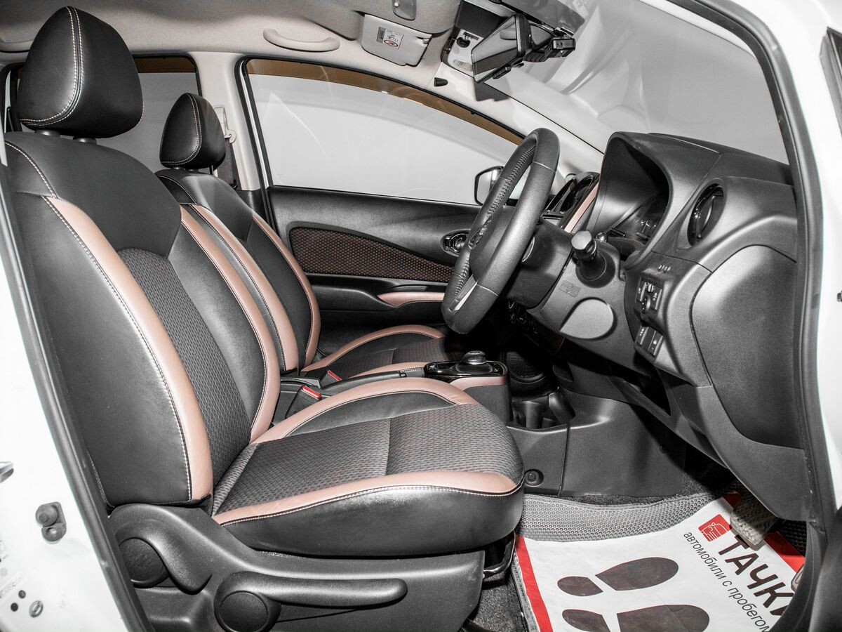 Nissan Note 2018 - фото автомобиля