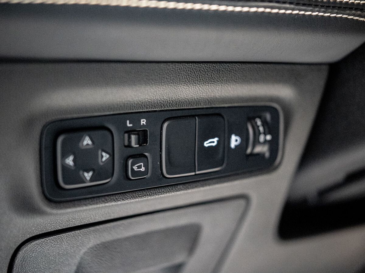 Changan UNI-K 2023 - фото автомобиля