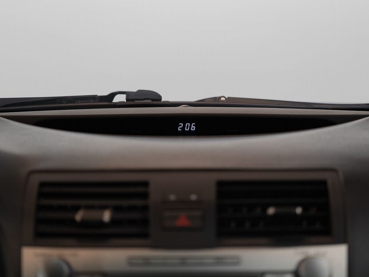 Toyota Camry 2007 - фото автомобиля