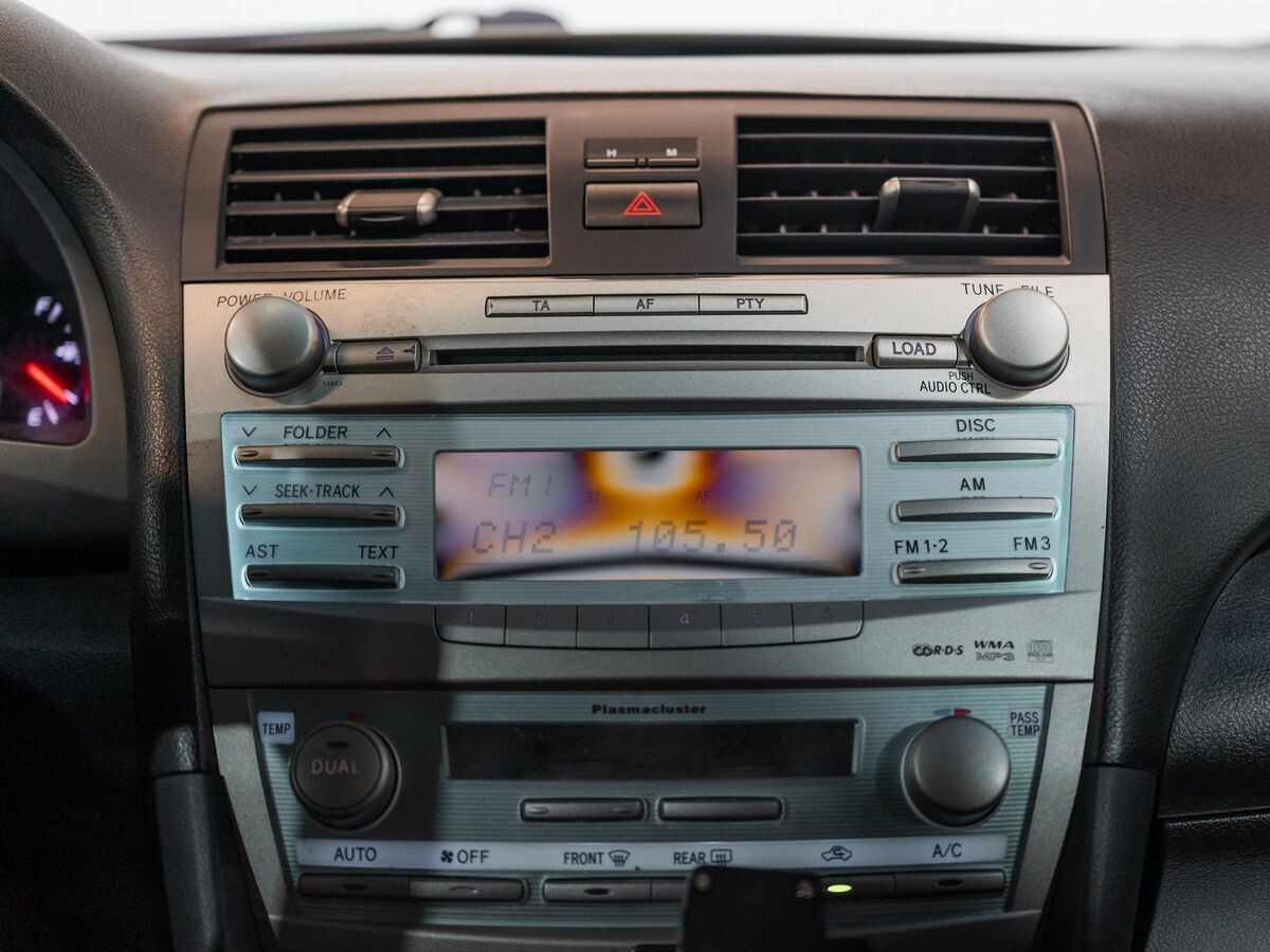 Toyota Camry 2007 - фото автомобиля