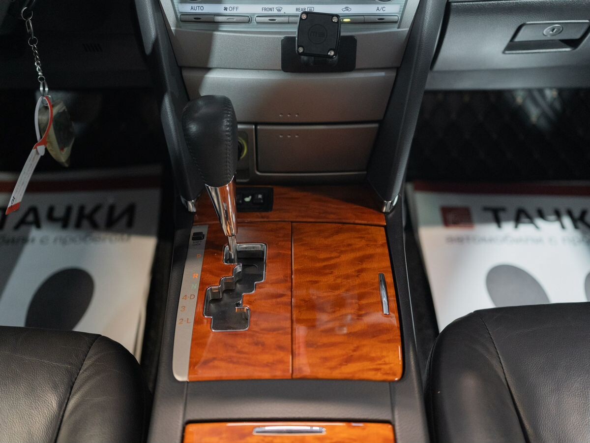 Toyota Camry 2007 - фото автомобиля