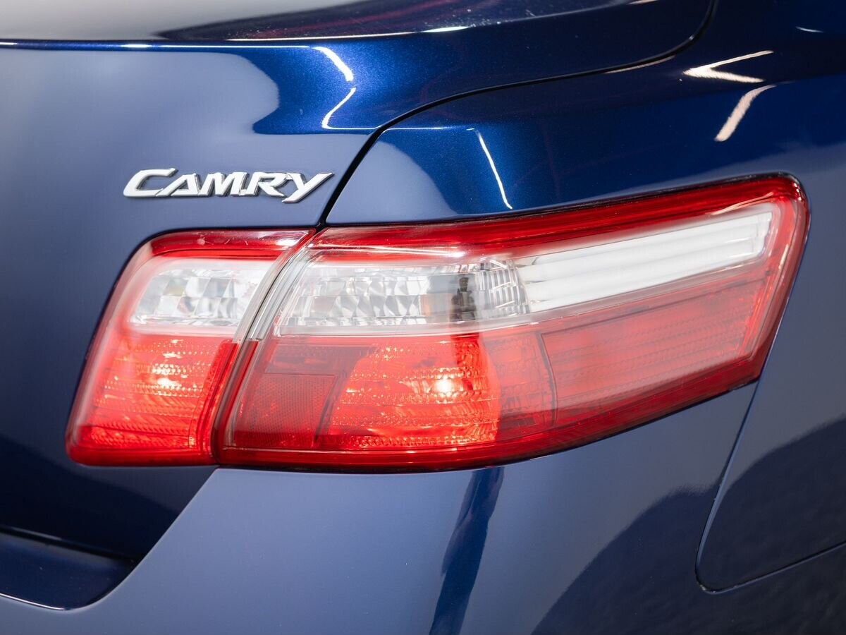 Toyota Camry 2007 - фото автомобиля