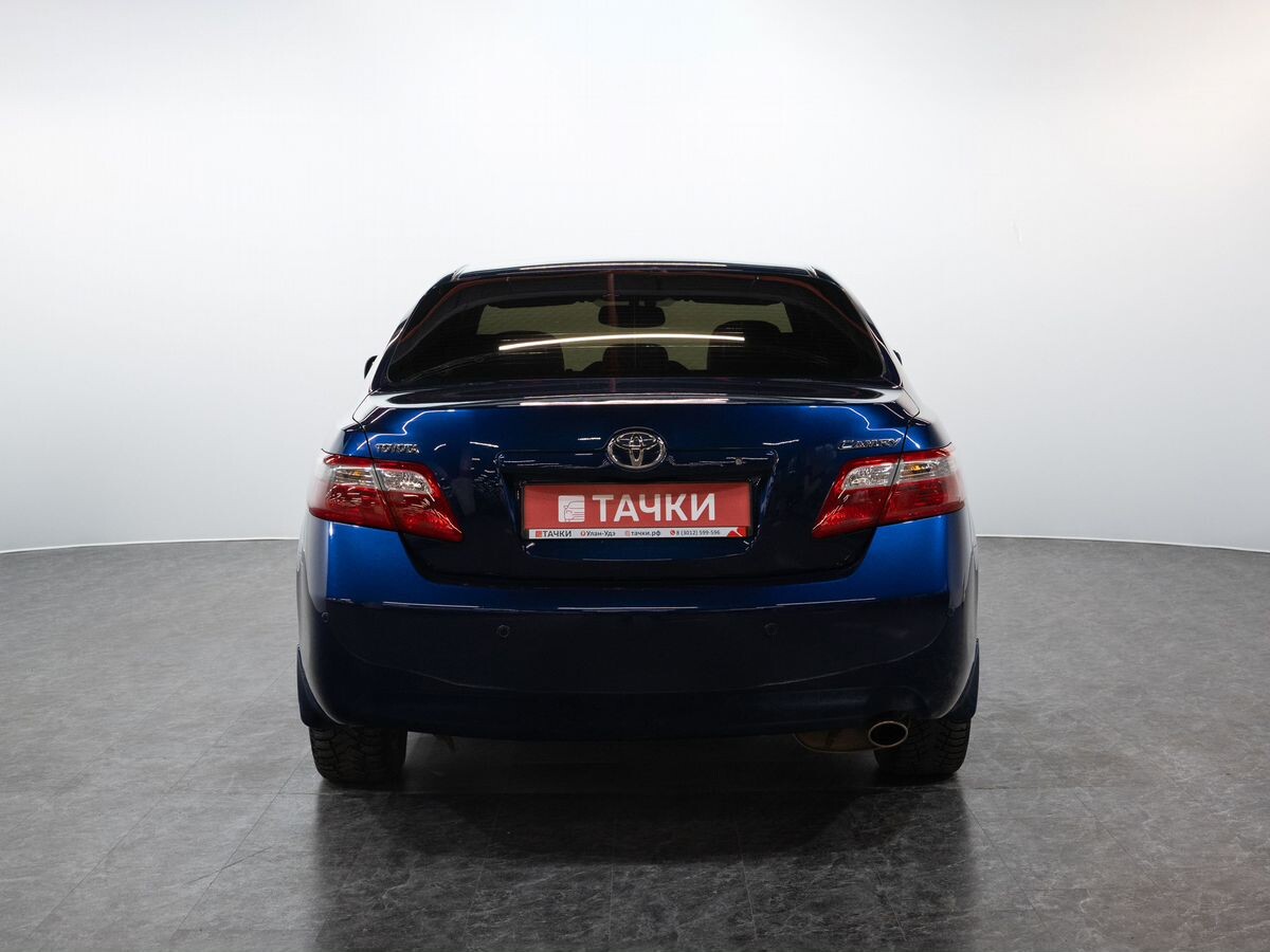 Toyota Camry 2007 - фото автомобиля