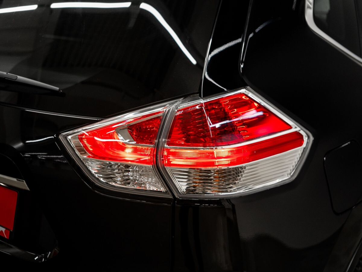 Nissan X-Trail 2015 - фото автомобиля