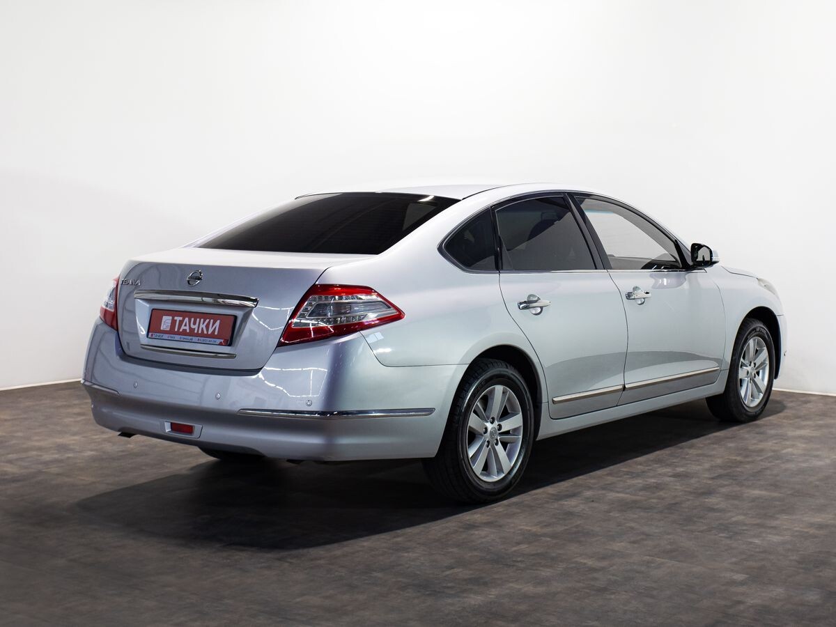 Nissan Teana 2012 - фото автомобиля