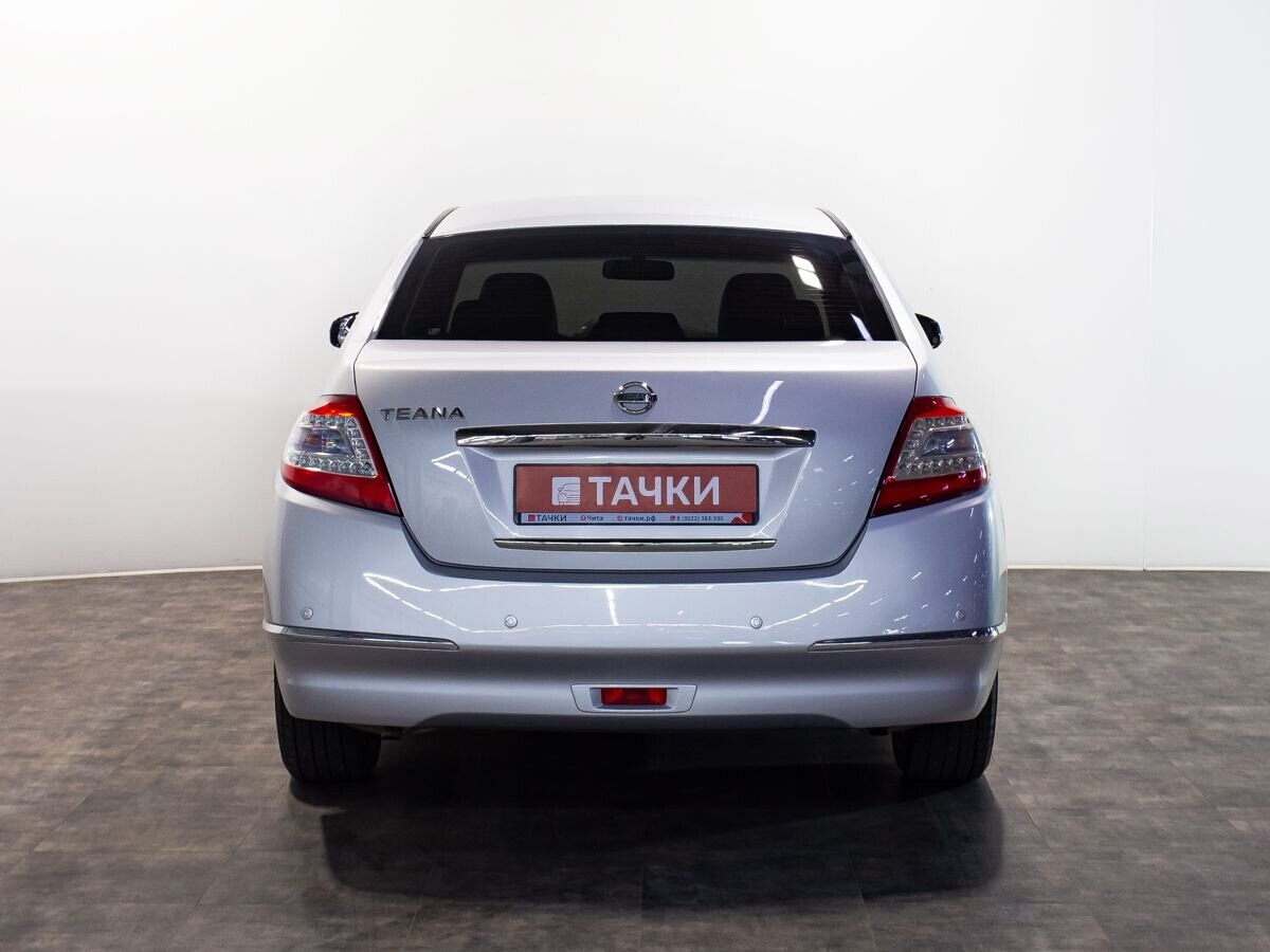 Nissan Teana 2012 - фото автомобиля