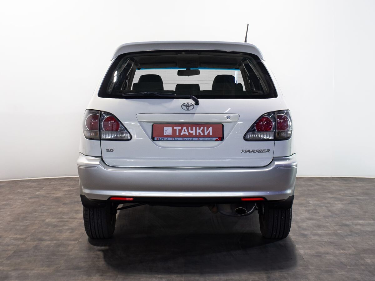 Toyota Harrier 2001 - фото автомобиля