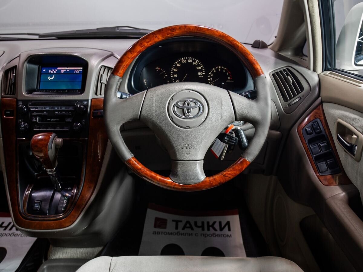 Toyota Harrier 2001 - фото автомобиля