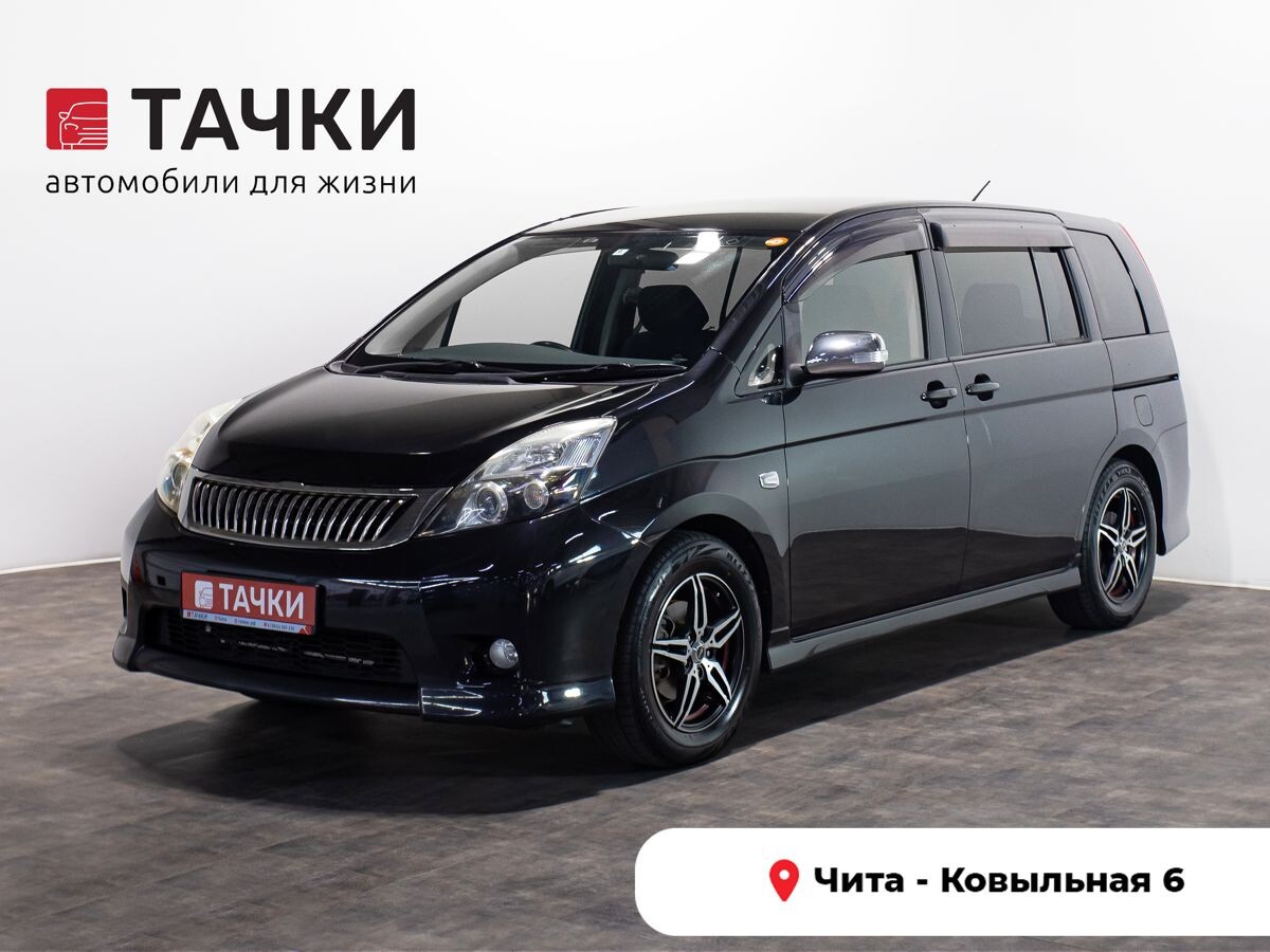 Toyota ISis 2010 - фото автомобиля