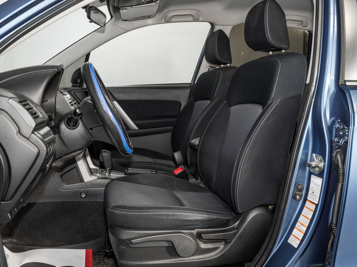 Subaru Forester 2014 - фото автомобиля