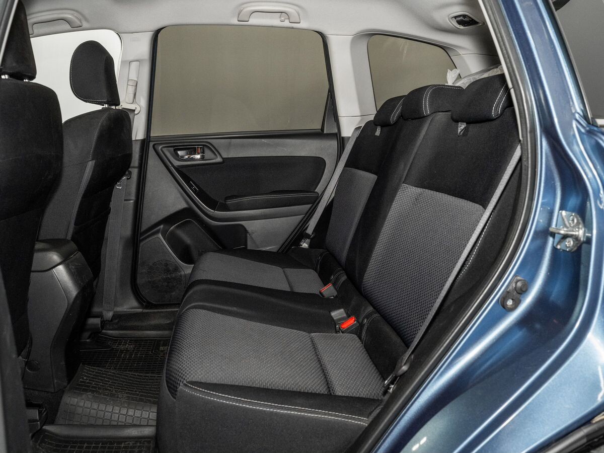 Subaru Forester 2014 - фото автомобиля