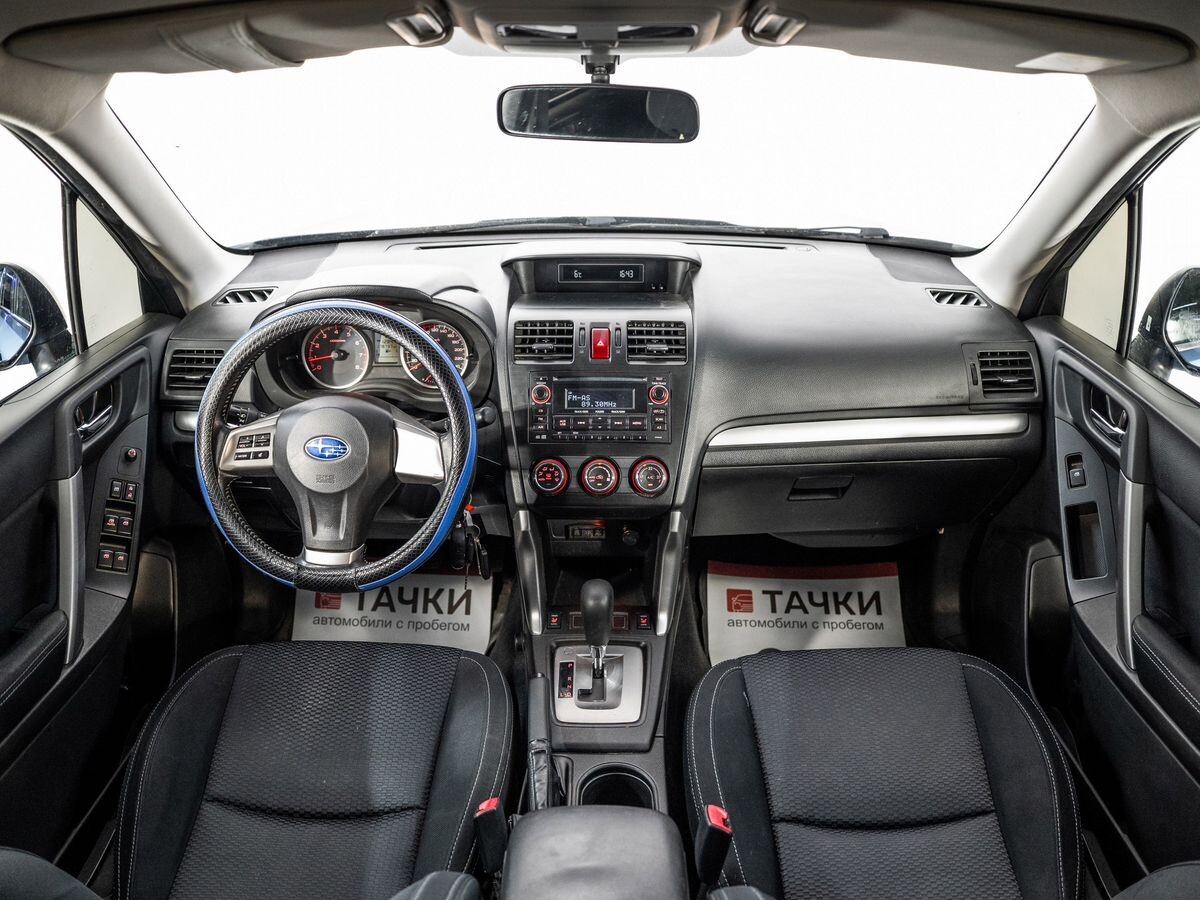 Subaru Forester 2014 - фото автомобиля