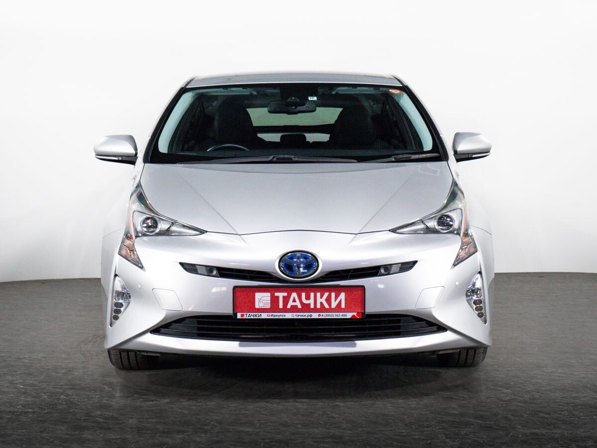 Toyota Prius 2016 - фото автомобиля