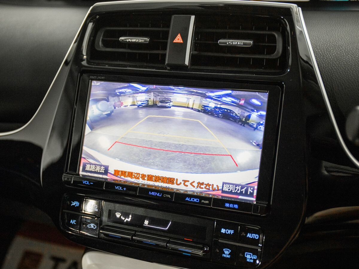 Toyota Prius 2016 - фото автомобиля