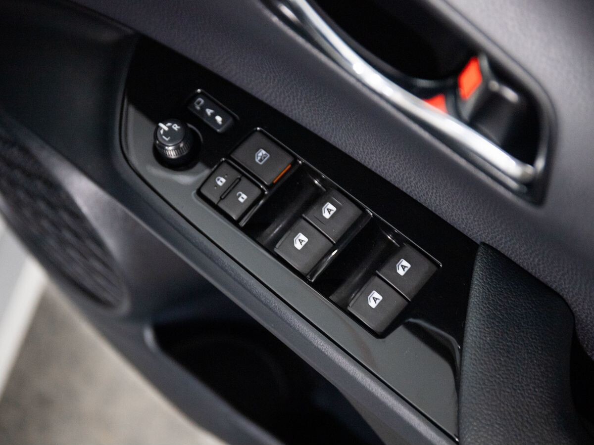 Toyota Prius 2016 - фото автомобиля