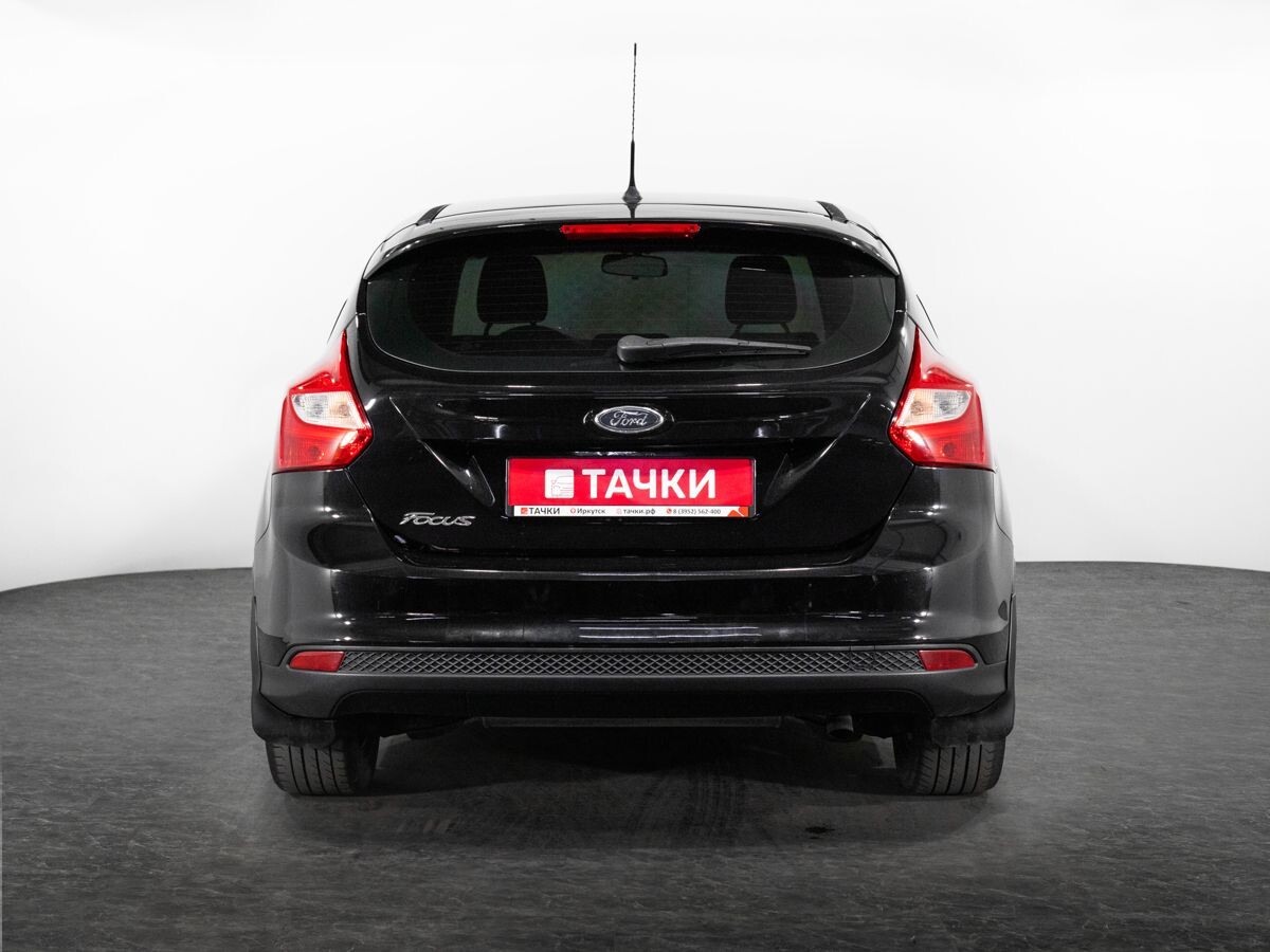 Ford Focus 2012 - фото автомобиля