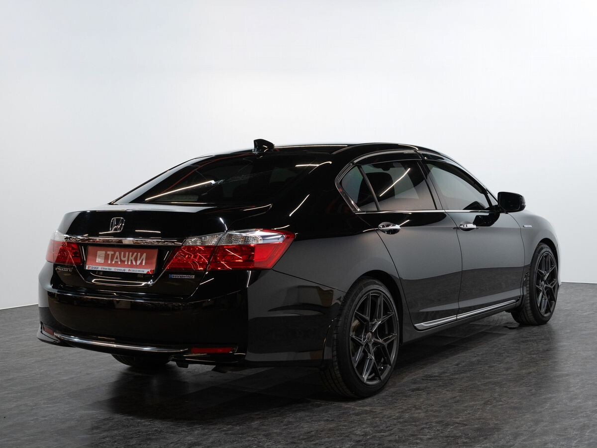 Honda Accord 2013 - фото автомобиля