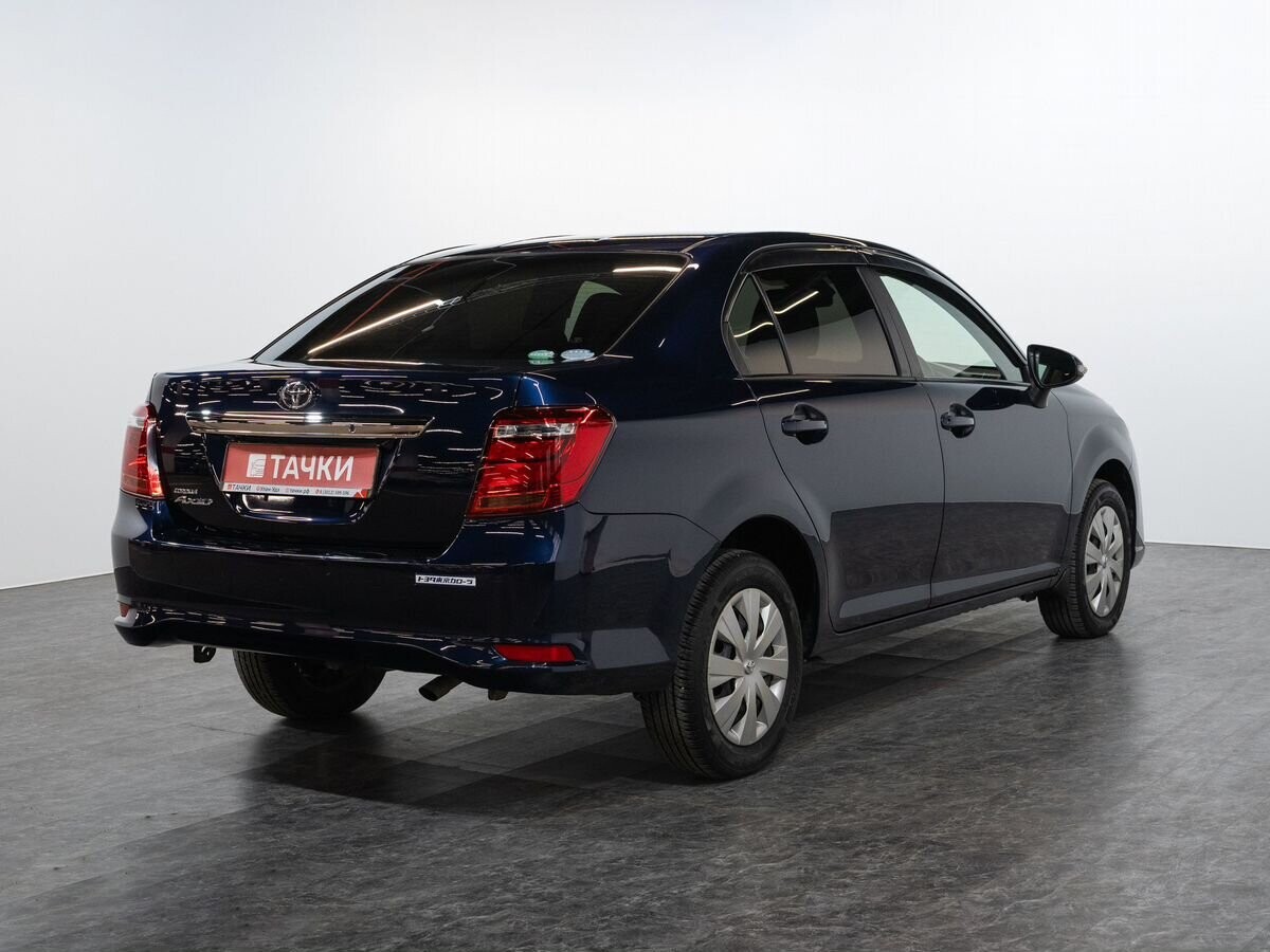 Toyota Corolla 2016 - фото автомобиля