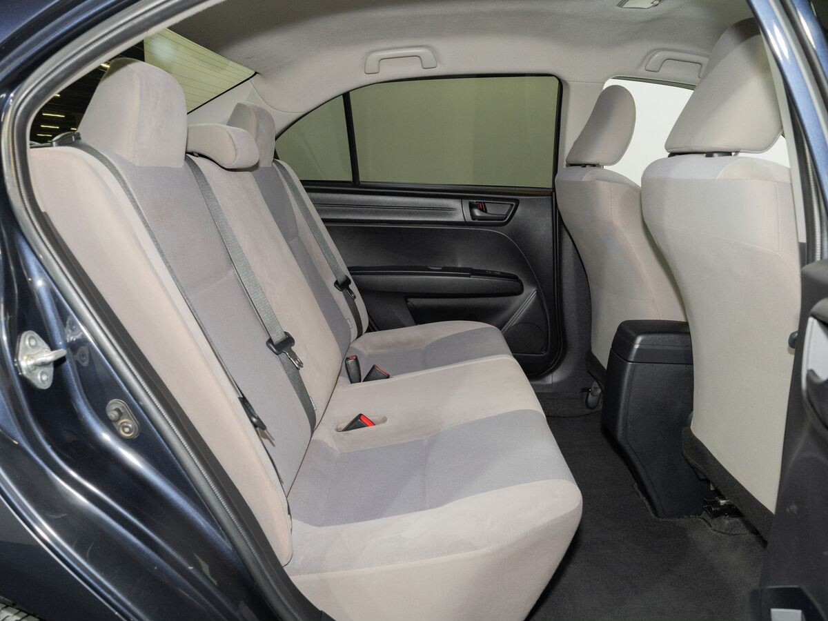 Toyota Corolla 2016 - фото автомобиля