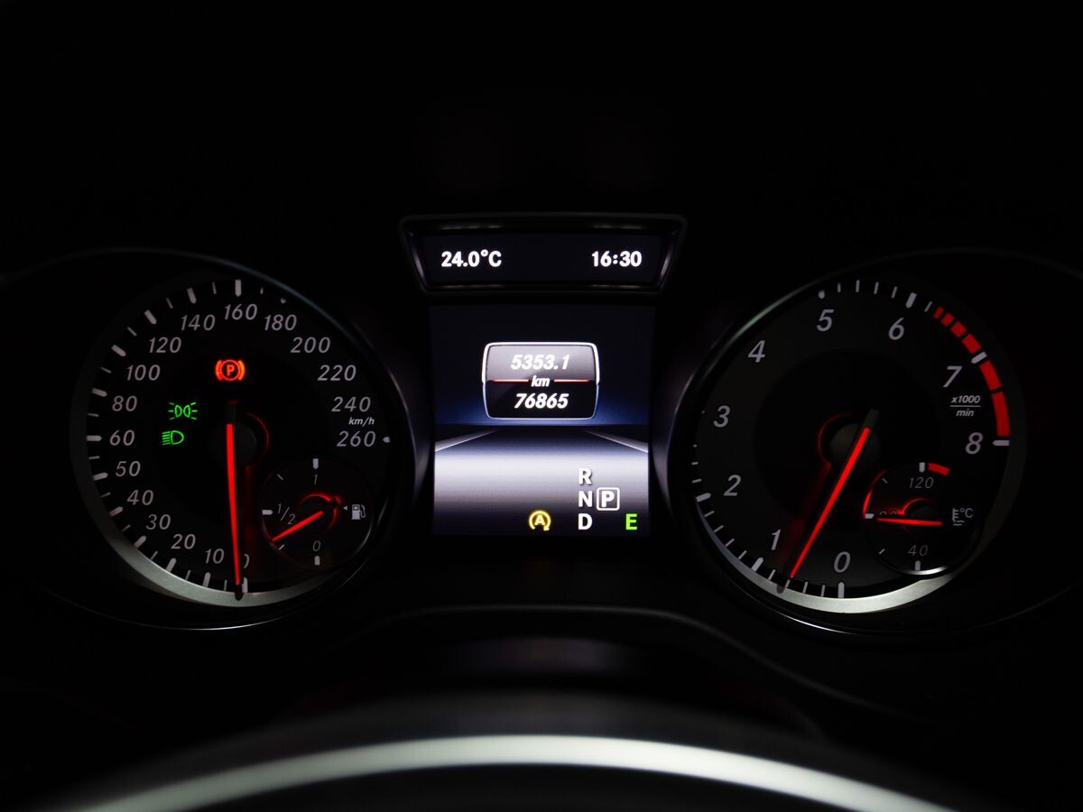 Mercedes-Benz CLA 2015 - фото автомобиля