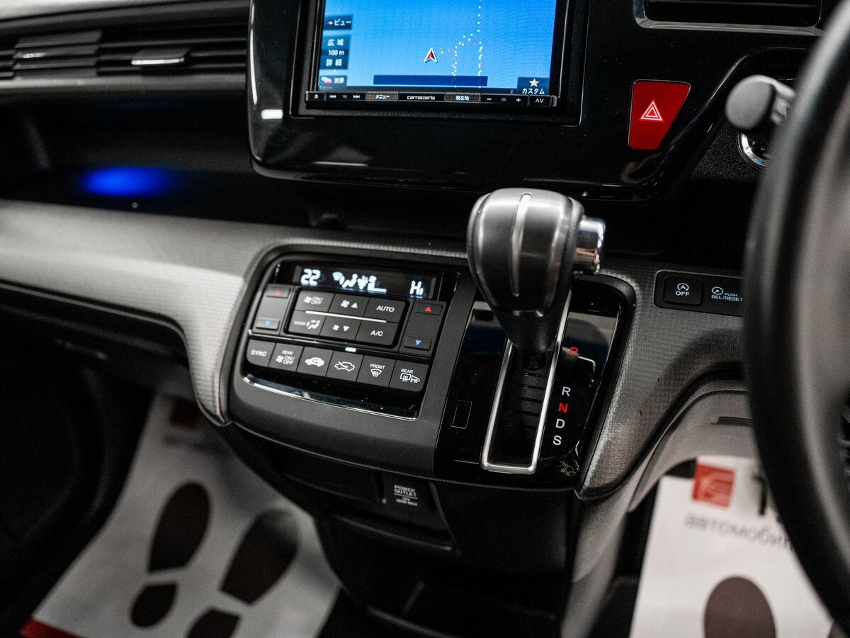 Honda Stepwgn 2020 - фото автомобиля