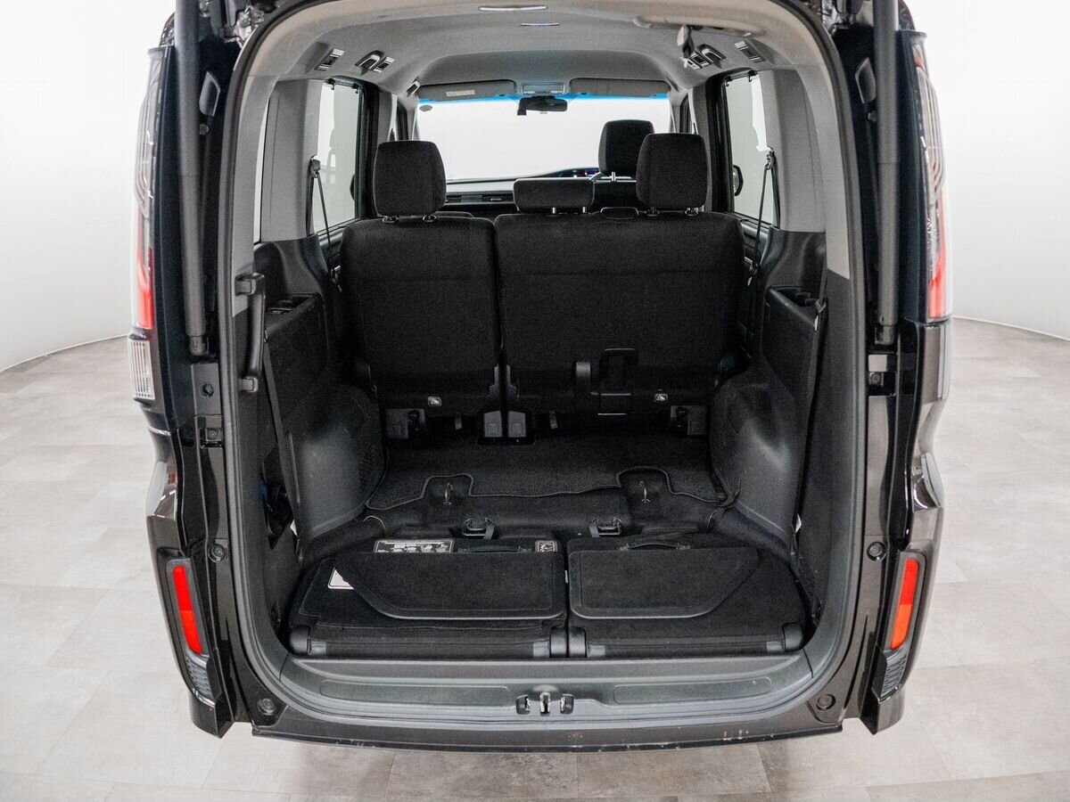 Honda Stepwgn 2020 - фото автомобиля